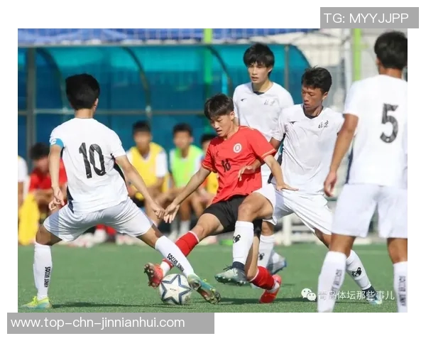 全球顶尖足球明星阵容全解析与精彩瞬间回顾